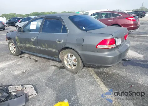 2002 Honda Accord 2.3 Se из США, поврежденный, VIN 1HGCG56722A058880